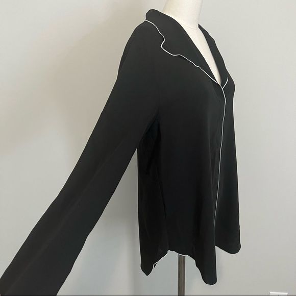 Aritzia Babaton Rena Blouse Black - Picture 10 of 15